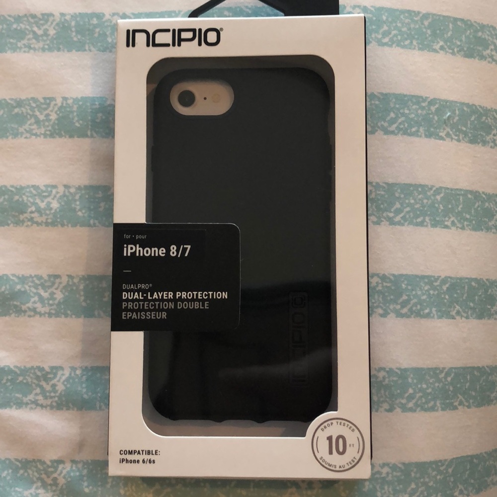 Incipio iPhone 8 case